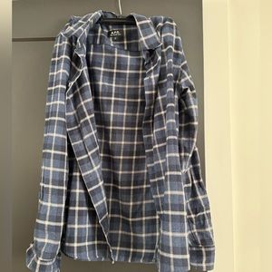 APC flannel size Small